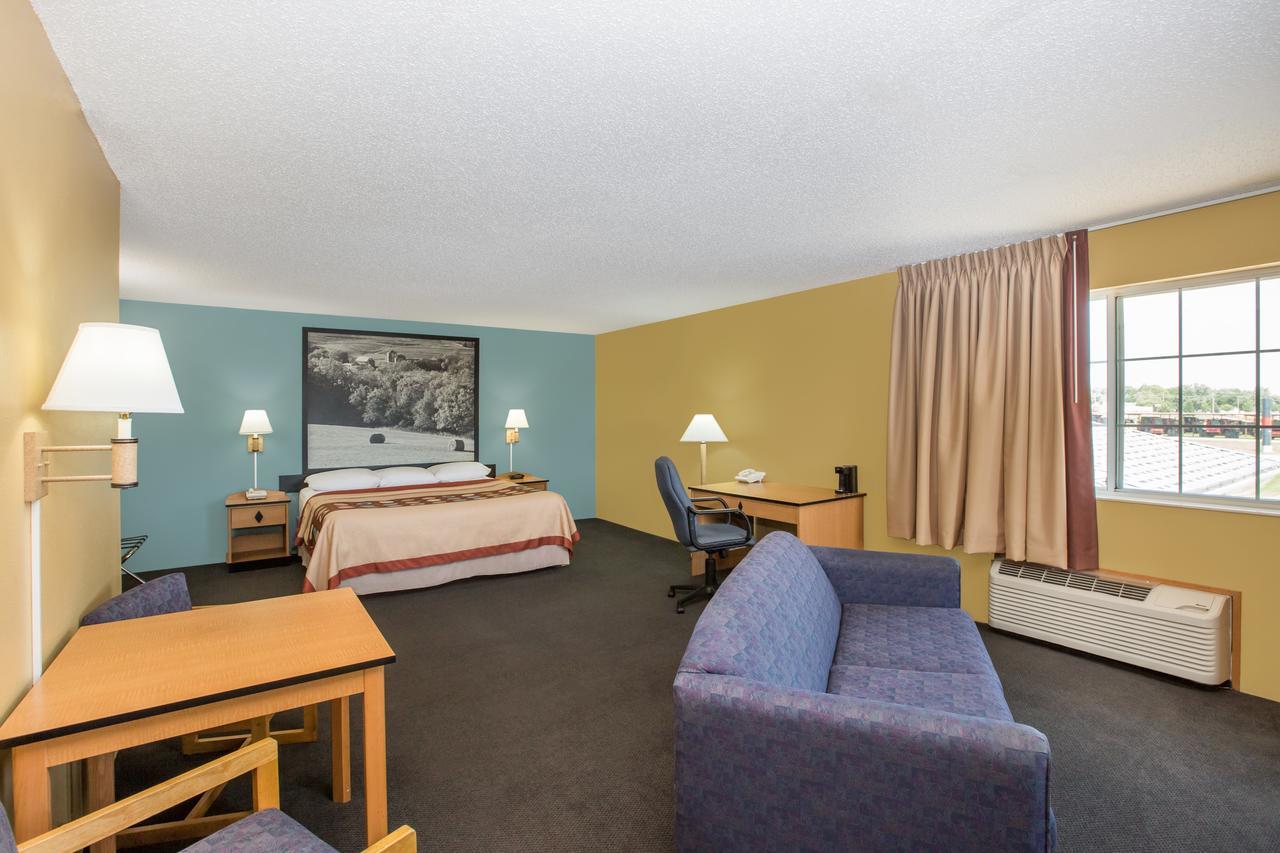 Super 8 By Wyndham Clarinda Motel Екстериор снимка