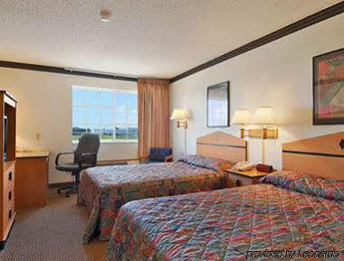 Super 8 By Wyndham Clarinda Motel Екстериор снимка